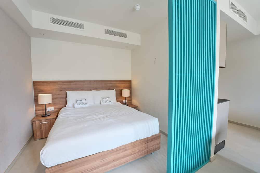 Geheel appartement, Modern Mercury Suites Apartment With Rooftop Pool in Paceville, San Giljan