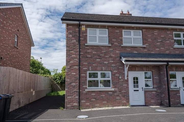 Holiday rental for 7 people, with terrace and garden in Ballycastle