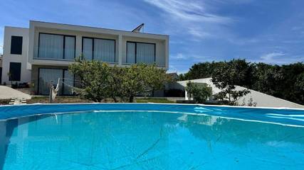 Chalet para 10 personas, con piscina además de jacuzzi y jardín en Lisboa y alrededores