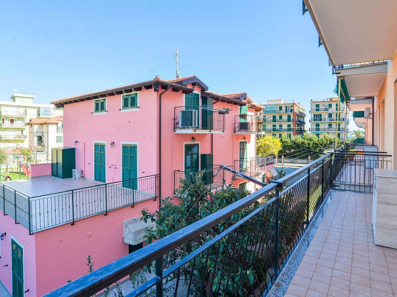 Appartamento intero, 2 Camere 4 Persone in Ceriale, Riviera di Ponente