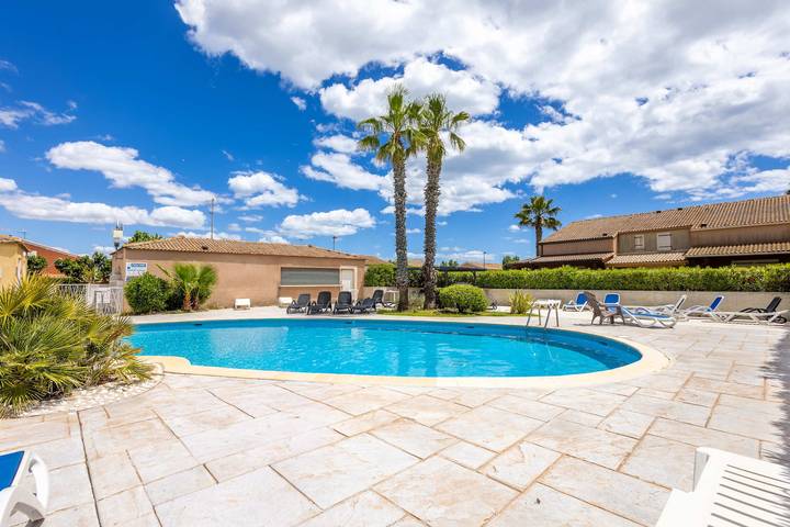 Location de vacances pour 4 personnes, avec Jardin et Piscine à Vendres
