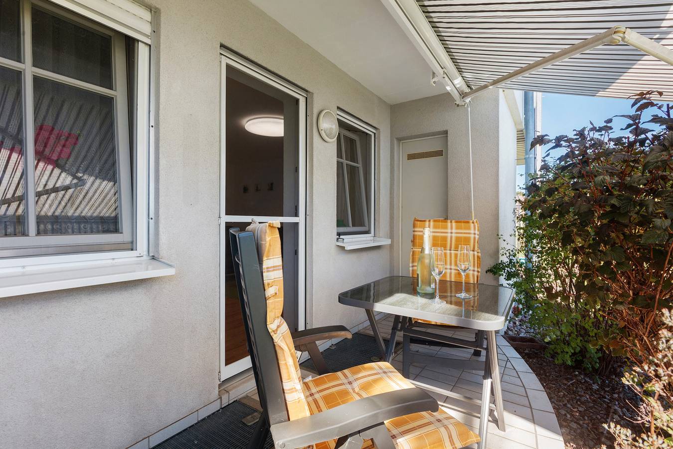 Ganze Wohnung, Apartment 'Grenze' mit gemeinsamer Terrasse und Wlan in Waldshut-Tiengen, Südschwarzwald