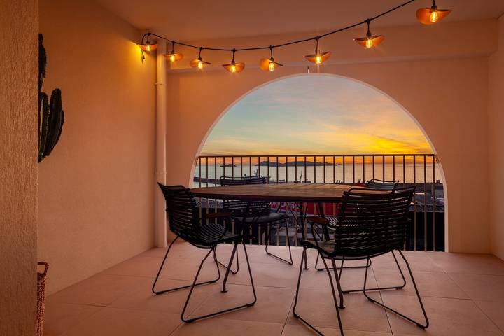 Appartamento intero, Appartamento "Porte Bleue" con vista mare, terrazza privata e Wi-Fi in Marsiglia, Costa mediterranea (Francia)