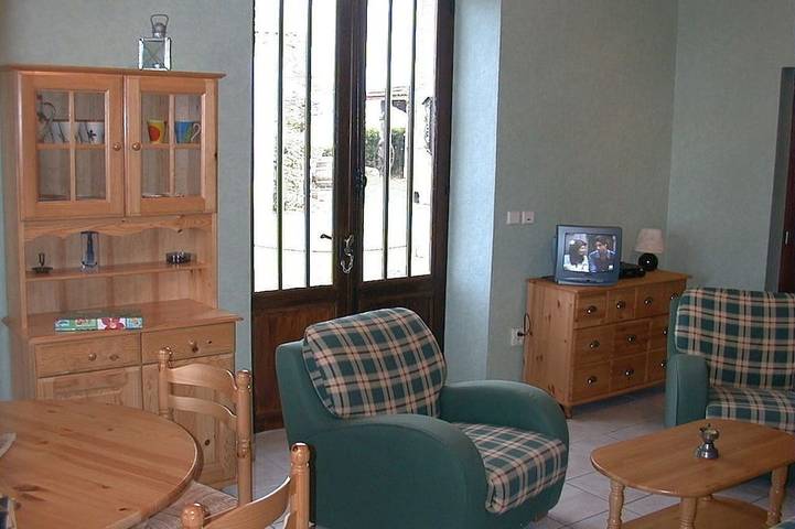 Location de vacances pour 3 personnes, avec jardin, animaux acceptés à Bégadan - 2