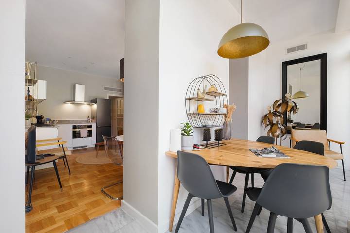 Apartamento entero, Apartamento de 2 dormitorios en el centro con Wi-Fi y aire acondicionado in Cannes, Costa mediterránea (Francia)