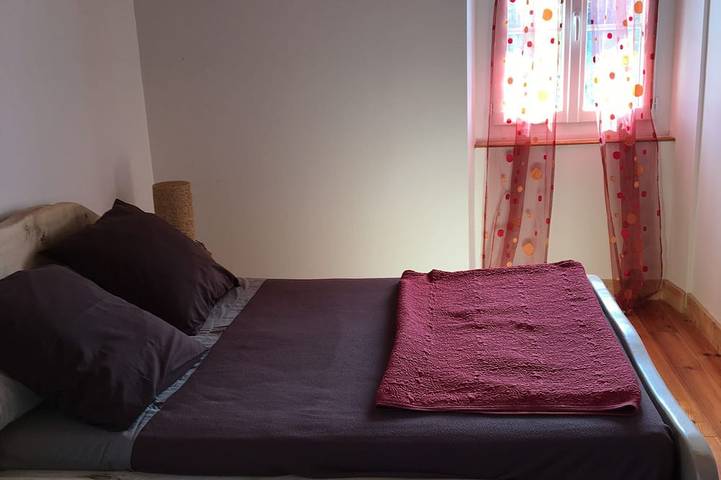 Location de vacances pour 4 personnes, avec terrasse et jardin à Agonac - 2