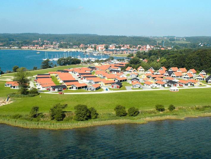 Ferielejlighed for 4 personer, med Balkon og Terrasse såvel som Jacuzzi og Pool i Flensborg Fjord (Danmark)