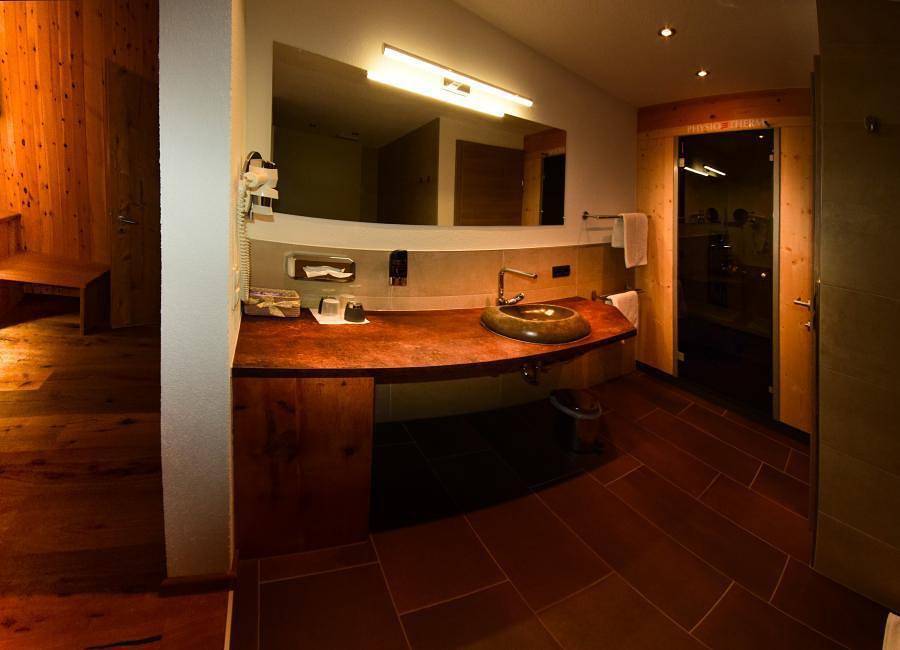 Ganze Ferienwohnung, Doppelzimmer "Deluxe" in Sautens, Ötztal