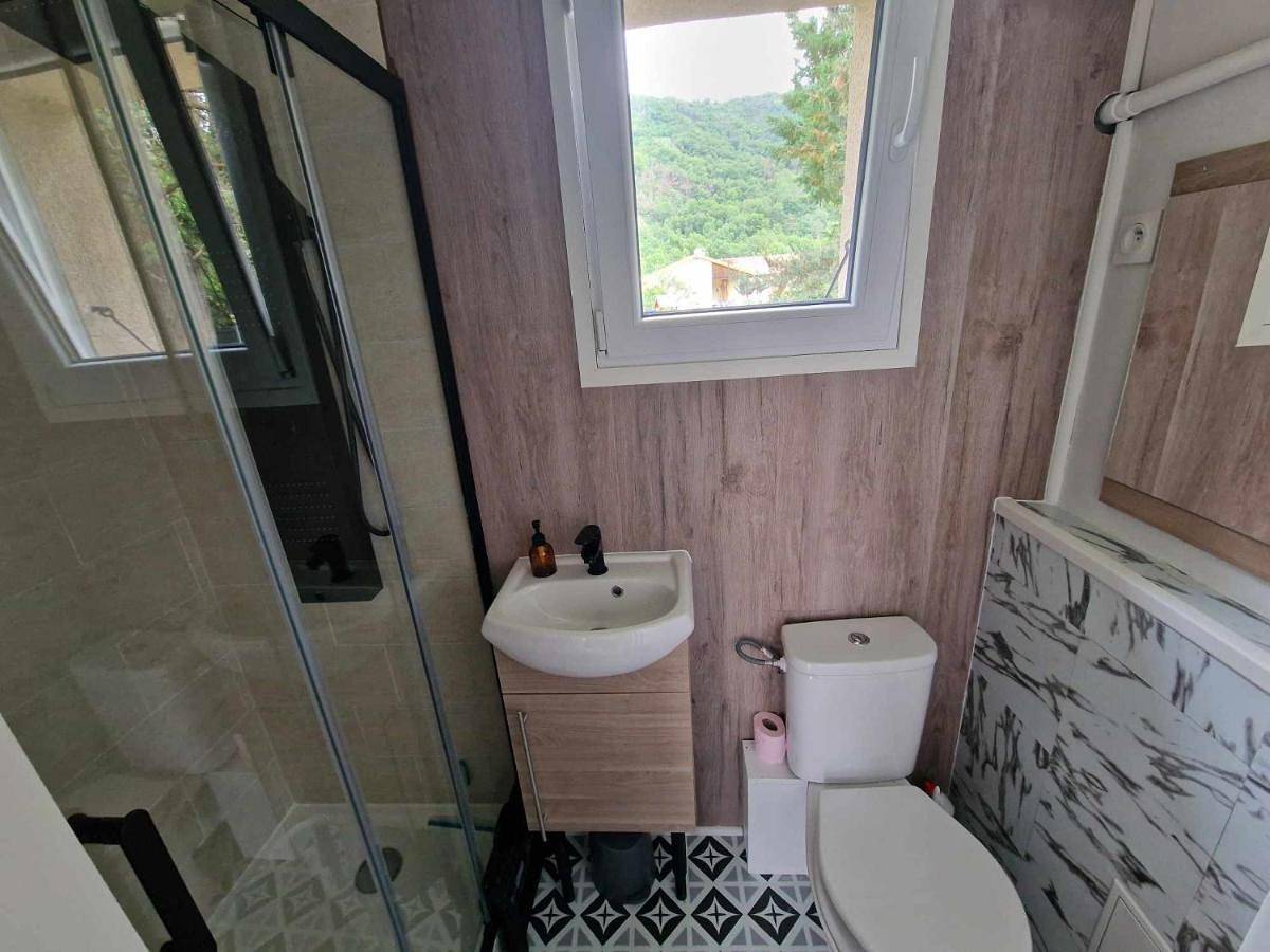 Two-Bedroom House in Saurier, Parc naturel régional des Volcans d'Auvergne