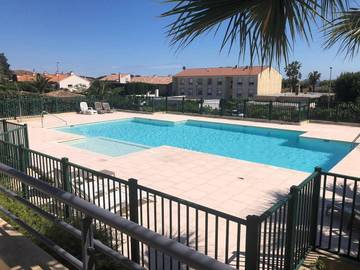 Gîte pour 4 personnes, avec piscine dans Plage de San Peire