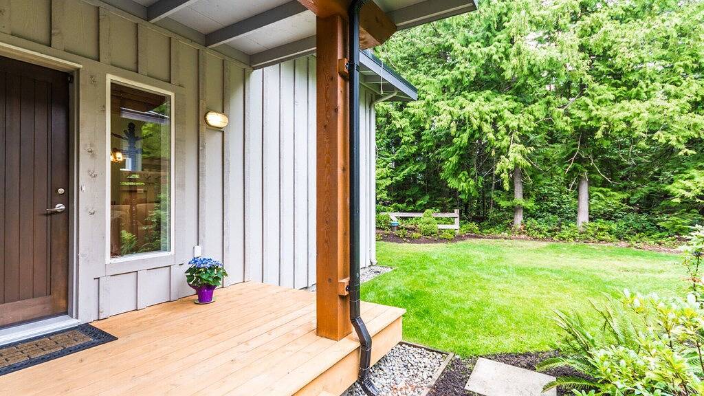 Tide's Reach Cabin: Forest Retreat nur Schritte von Rathtrevor Beach in Parksville, Regional District of Nanaimo