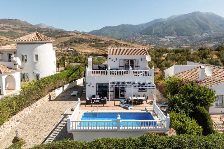 Chalet para 6 personas, con vistas al lago y jardín en Axarquía - 2