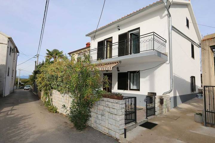Ferienwohnung für 6 Personen, mit Balkon und Terrasse