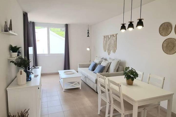 Apartamento de vacaciones para 4 personas, con jardín y balcón - 1