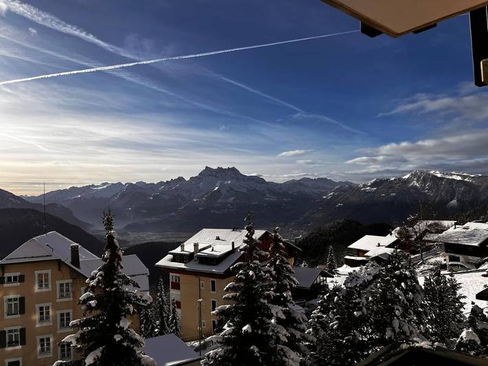 Gîte pour 4 personnes, avec balcon et vue, animaux acceptés à Leysin - 2