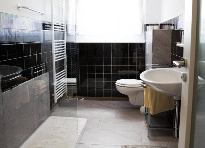 Ferienwohnung für 6 Personen, mit Garten und Sauna sowie Ausblick in Windeck - 4