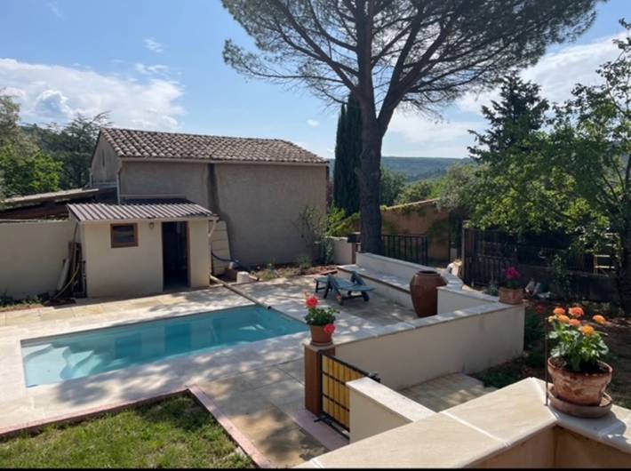 Gîte pour 6 personnes, avec piscine, adapté aux familles dans Colorado provençal - 2