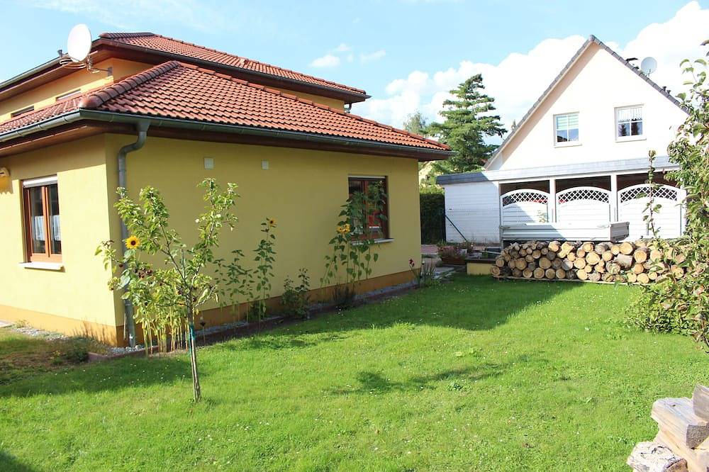 Ganze Wohnung, Moderne Ferienwohnung am Rande der Großstadt in Fredersdorf, Fredersdorf-Vogelsdorf
