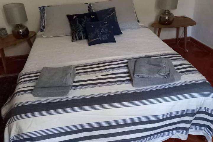 Location de vacances pour 10 personnes, avec jardin, animaux acceptés à Chandolas - 3