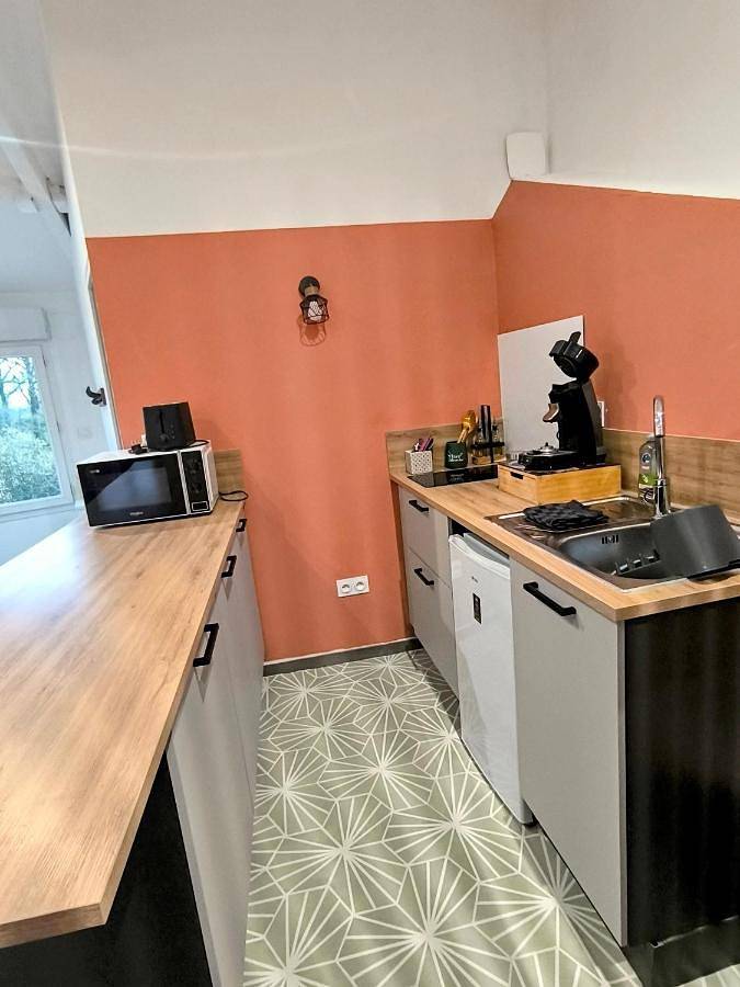 Gîte pour 4 personnes, avec piscine et jardin à Treize-Vents - 4