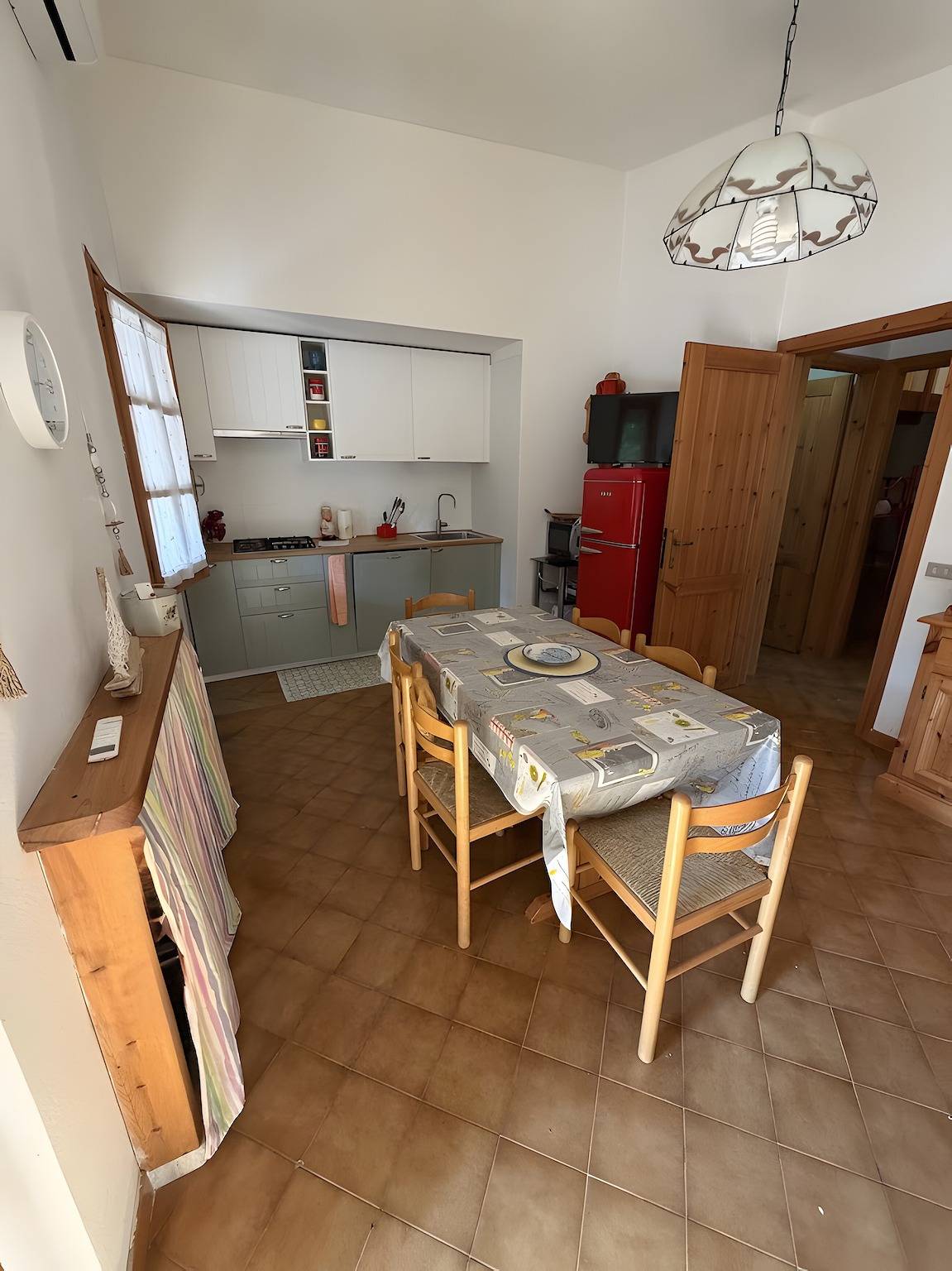 Ferienhaus 'Villa Nino - Solanas' mit Bergblick, Wlan und Klimaanlage in Solanas, Comune di Sinnai