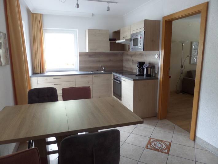 Gîte pour 3 personnes, avec balcon et vue, adapté aux familles à Pertisau - 4