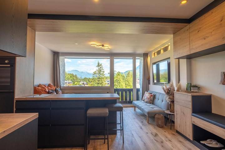Ferienwohnung für 3 Personen, mit Balkon und Terrasse sowie Ausblick am Wolfgangsee