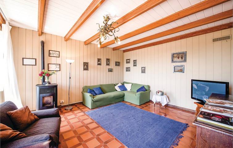 Encantador 2BR Apartamento cerca de Alfiano Natta in Alfiano Natta, Provincia d'Alessandria