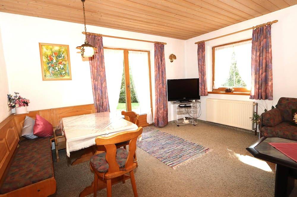 Ganze Wohnung, Gemütliches Apartment am Mieminger Plateau in Mieming, Bezirk Imst
