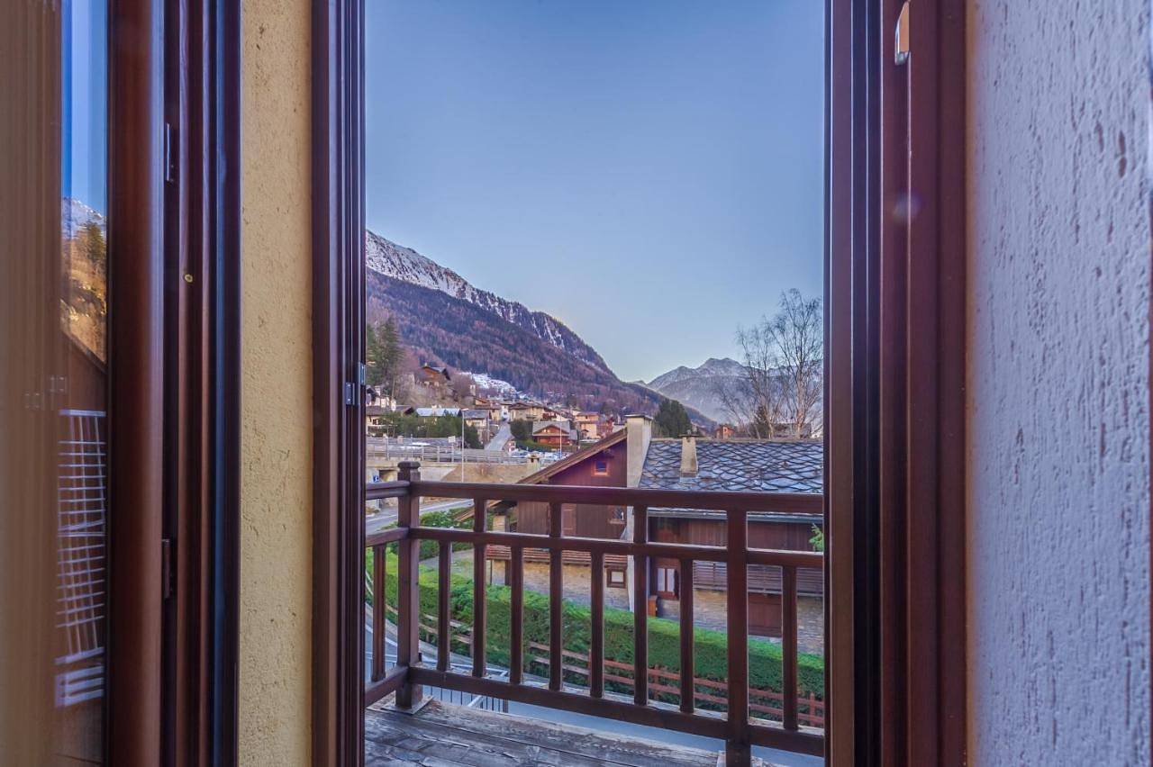 Appartement entier, Chalet Pontal 5 - Relax e vista sulle montagne - Cour 0145 in Entrèves, Courmayeur