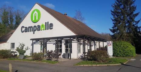 Hôtel pour 2 personnes, avec jardin à Gouvieux