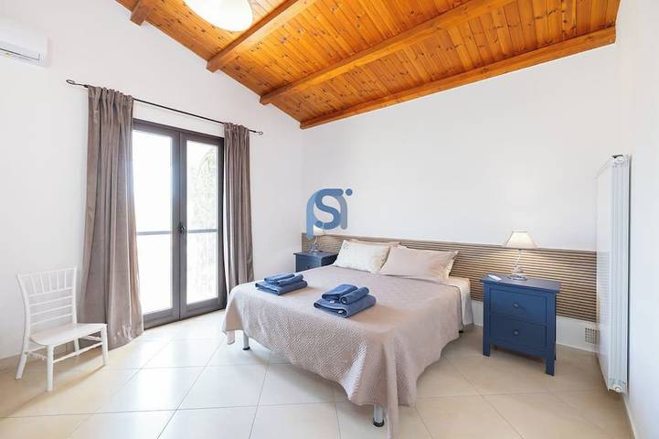 Appartamento intero, Villa Deluxe, con piscina privata... il Top!!!! in Piana Calzata, Campofelice di Roccella