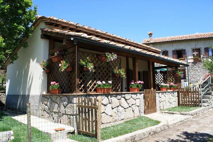 Casa vacanza per 2 persone, con Terrazza e Giardino nonché Panorama a Abbadia San Salvatore