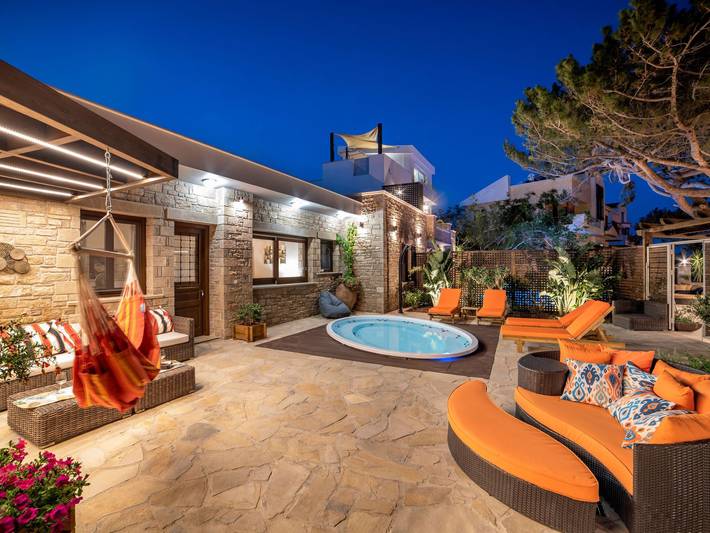 Dom dla 6 osób, z taras i basen oraz ogród w Kreta