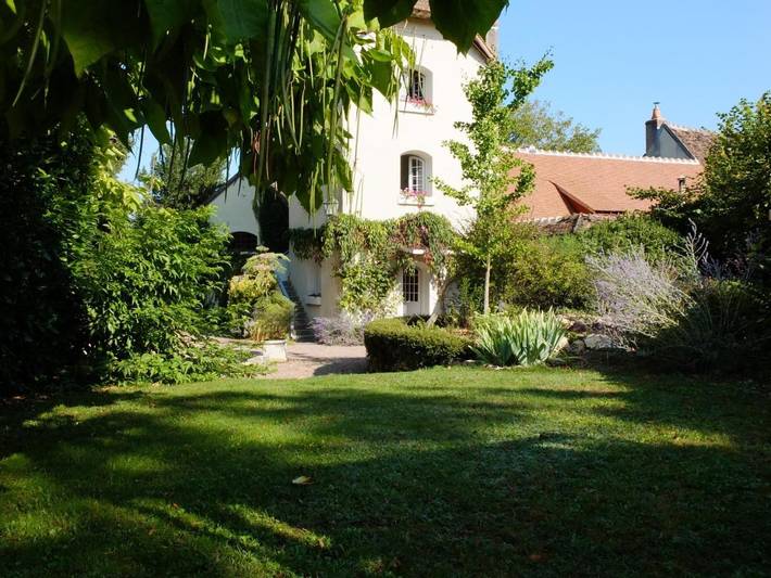 Chambre d’hôte pour 2 personnes, avec Terrasse ainsi que Jardin et Piscine