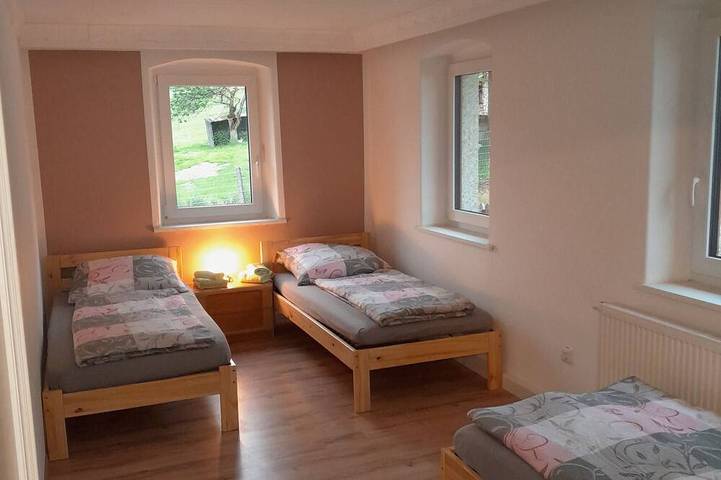 Ferienhaus für 14 Personen, mit Garten und Terrasse