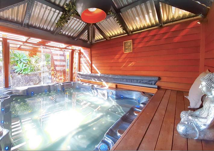 Holiday home for 6 people, with garden, with pets in Sydney