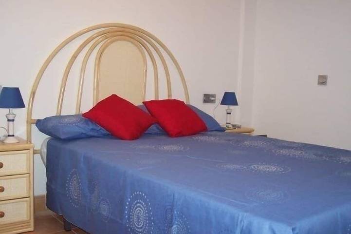 Gîte pour 5 personnes, avec balcon et piscine dans La Manga del Mar Menor - 4