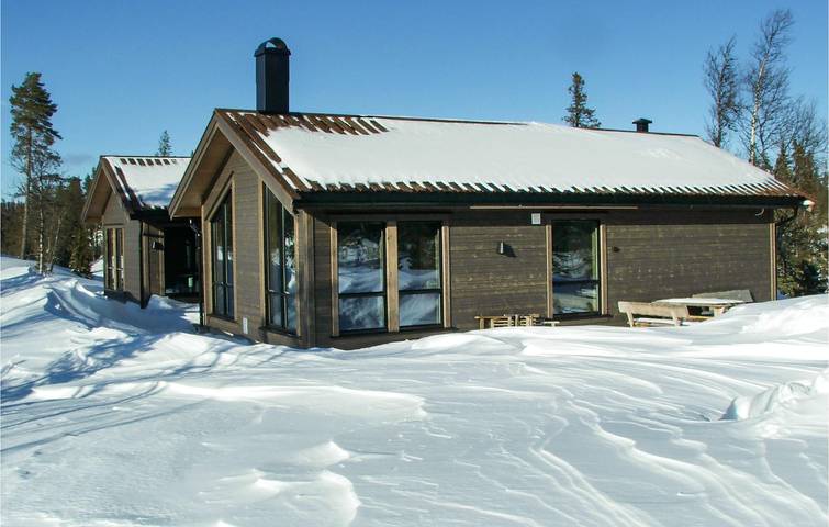 Ferienhaus für 13 Personen, mit Terrasse und Garten - 1