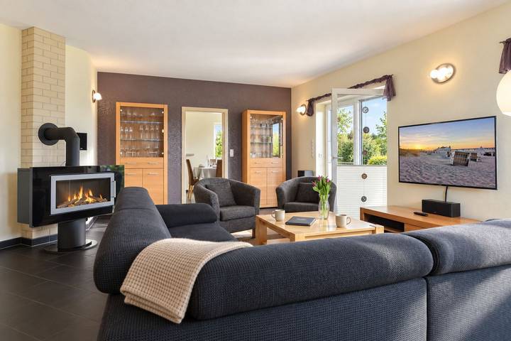 Luxus-Ferienhaus für 9 Personen, mit Balkon und Terrasse sowie Garten und Sauna