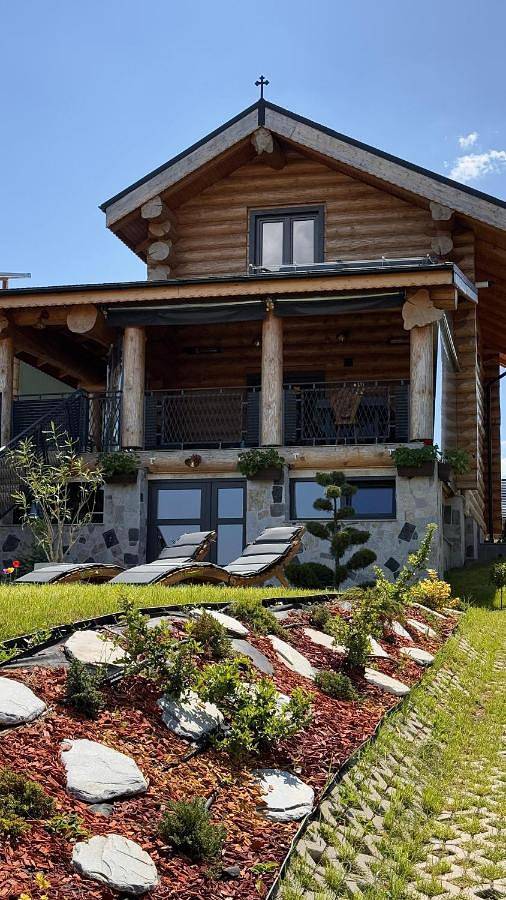 Apartament wakacyjny dla 6 osób, z ogród i balkon oraz sauna i jacuzzi w Kluż-Napoka