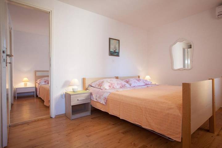 Ferienwohnung für 4 Personen, mit Garten und Ausblick - 1