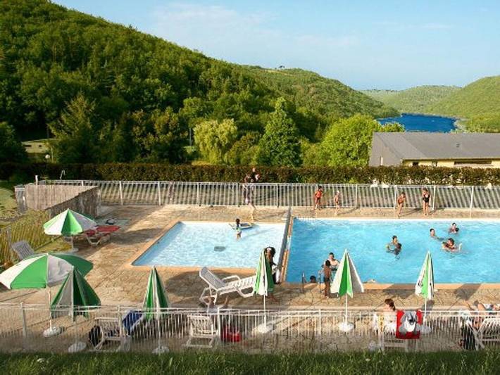 Camping pour 3 personnes, avec Balcon dans le Puy-de-Dôme