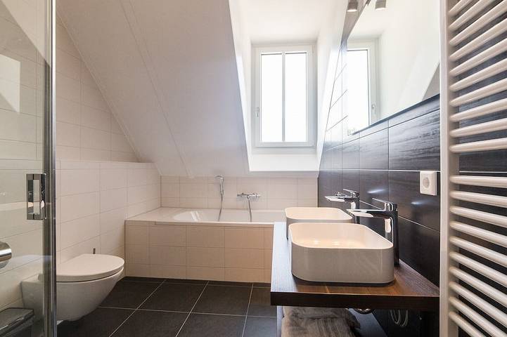 Ganze Wohnung, 3 bedroom apartment Luxe in Maastricht, Hoge Kempen