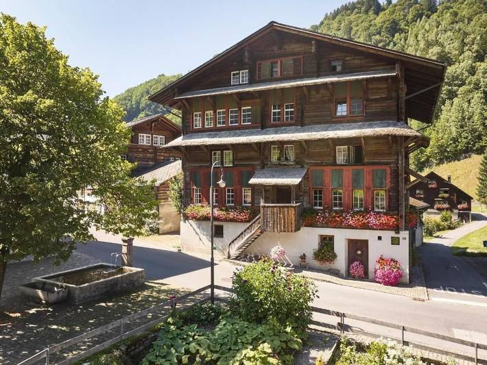 Ferienhaus für 6 Personen, mit Garten in Kanton Glarus