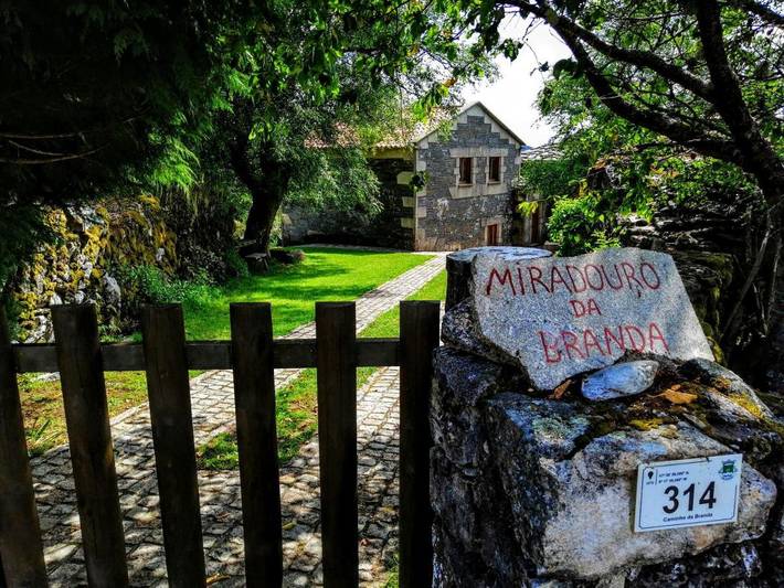Location de vacances pour 5 personnes, avec jardin, animaux acceptés dans Riba de Mouro - 2