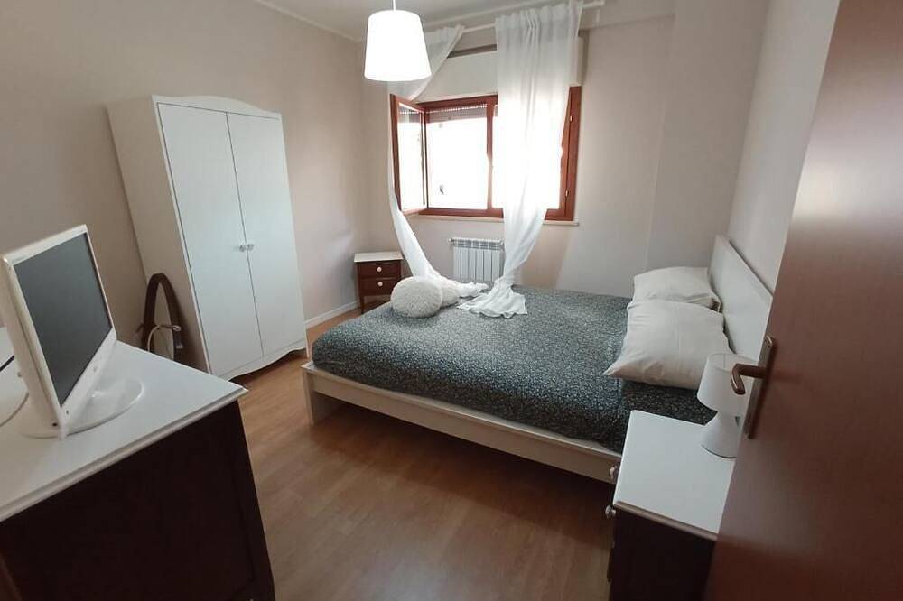 Entire apartment, Cozy apartment 10 minutes from Marmore Falls in Terni, Terni Province