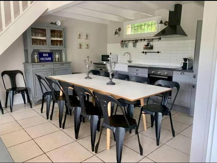 Location de vacances pour 13 personnes, avec piscine ainsi que jacuzzi et jardin à Silhac - 3