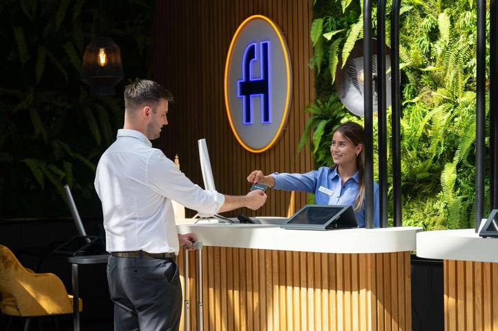 Hôtel pour 5 personnes, avec terrasse dans Groningue - 2