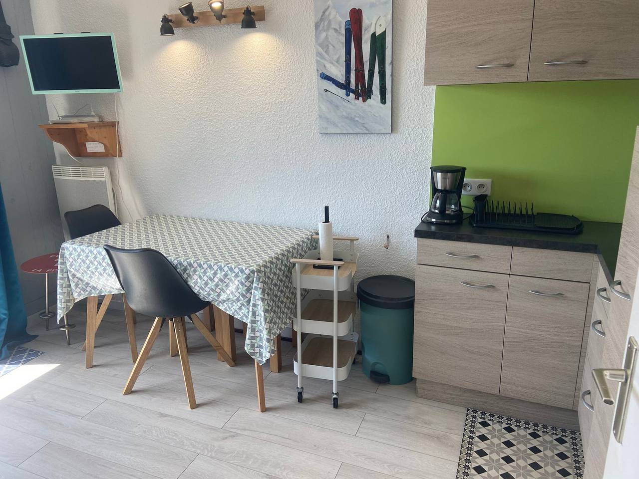 Estudio entero, Studio 4 Perso in Le Praz de Lys, Taninges